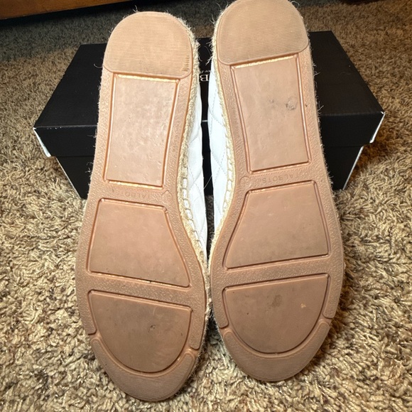 Talbots Quilted Leather “Izzy” Black and White Espadrilles 8.5 - Picture 7 of 9